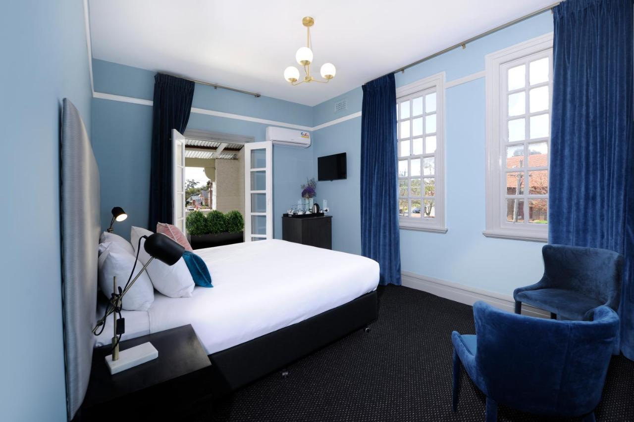 The Stirling Arms Hotel Perth Eksteriør bilde