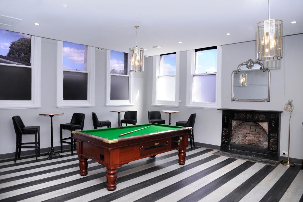 The Stirling Arms Hotel Perth Eksteriør bilde